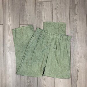 Bryn Walker Medium Crinkle Full Length Pull On Pant Green Stretch Rayon Pockets
